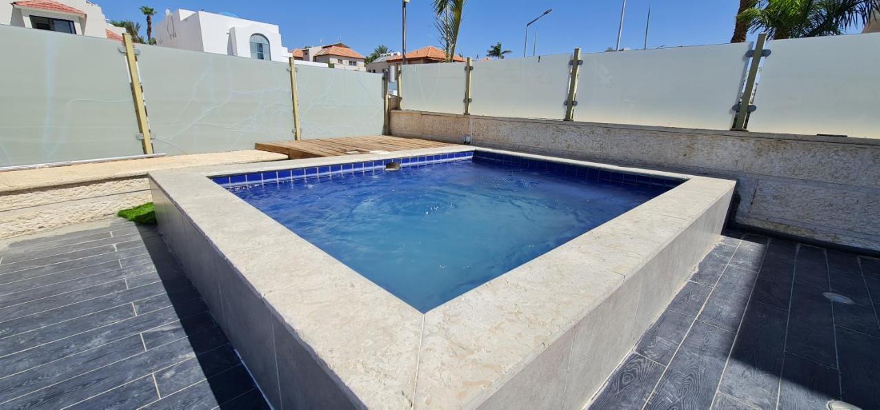 Apartment Palmore 4 Bedroom With Private Pool - By Amdar