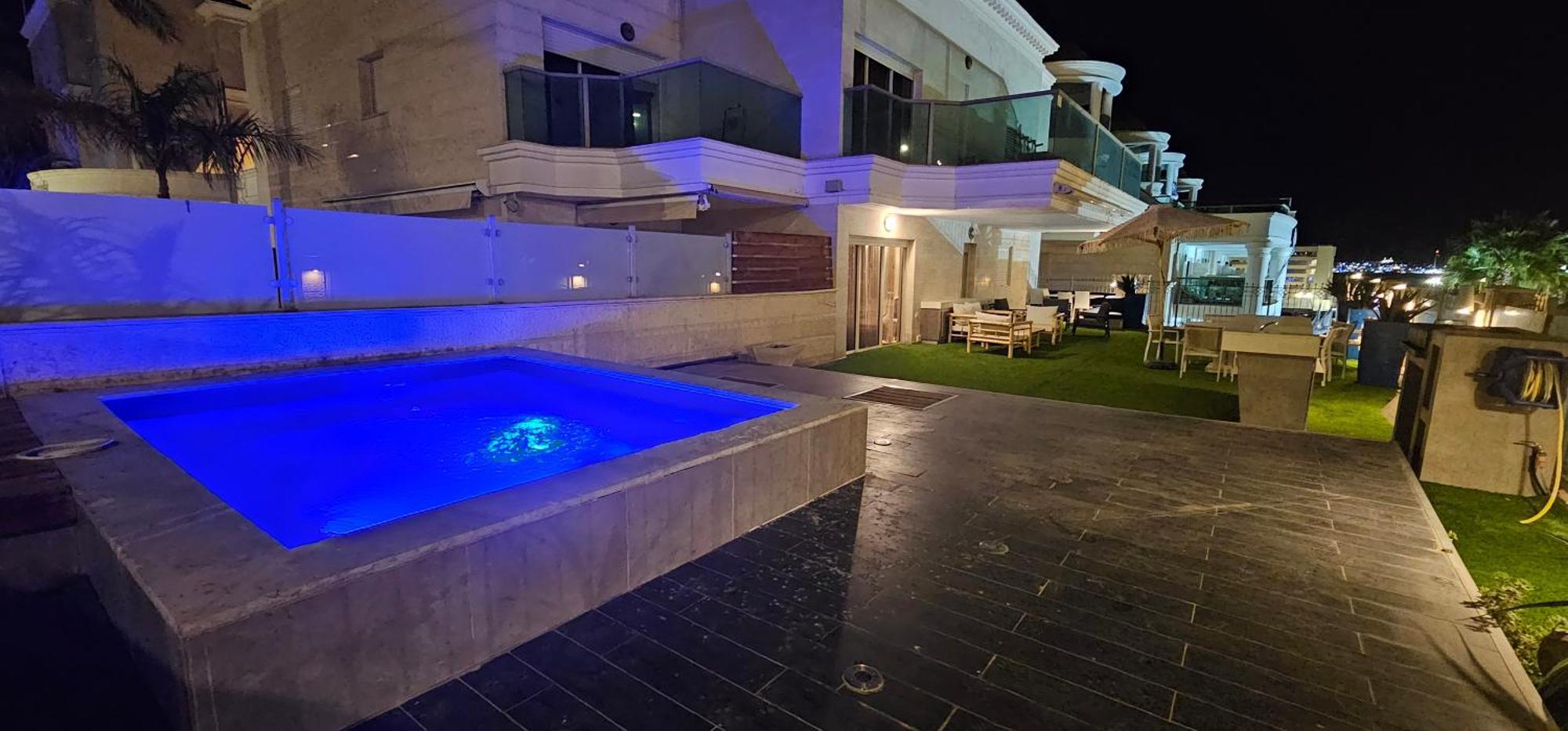 Apartment Palmore 4 Bedroom With Private Pool - By Amdar *